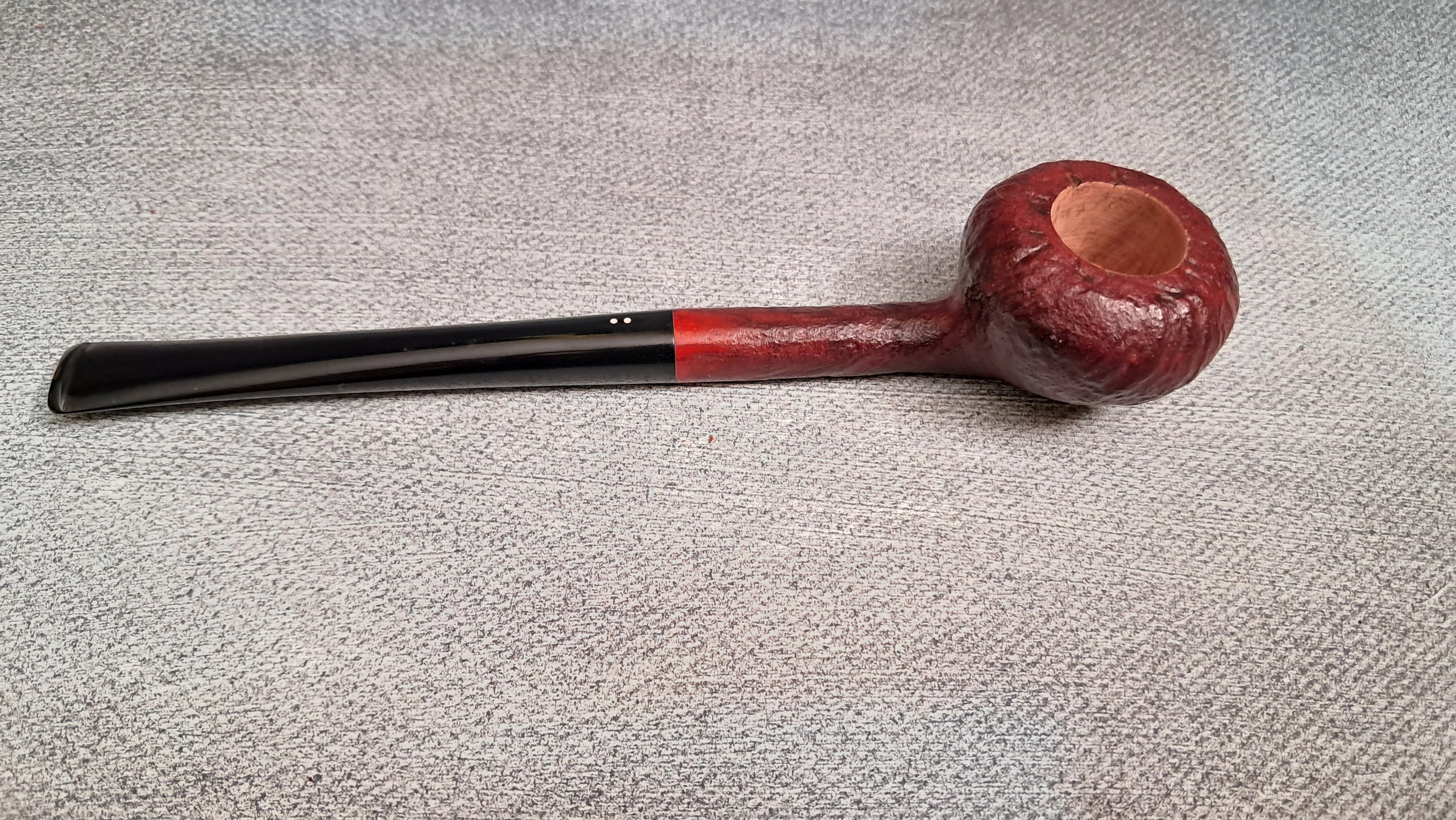 Prince stright hand made pipe