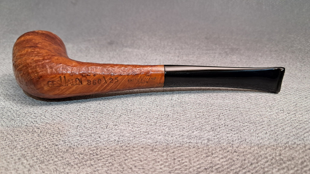 Zulu handmade pipe