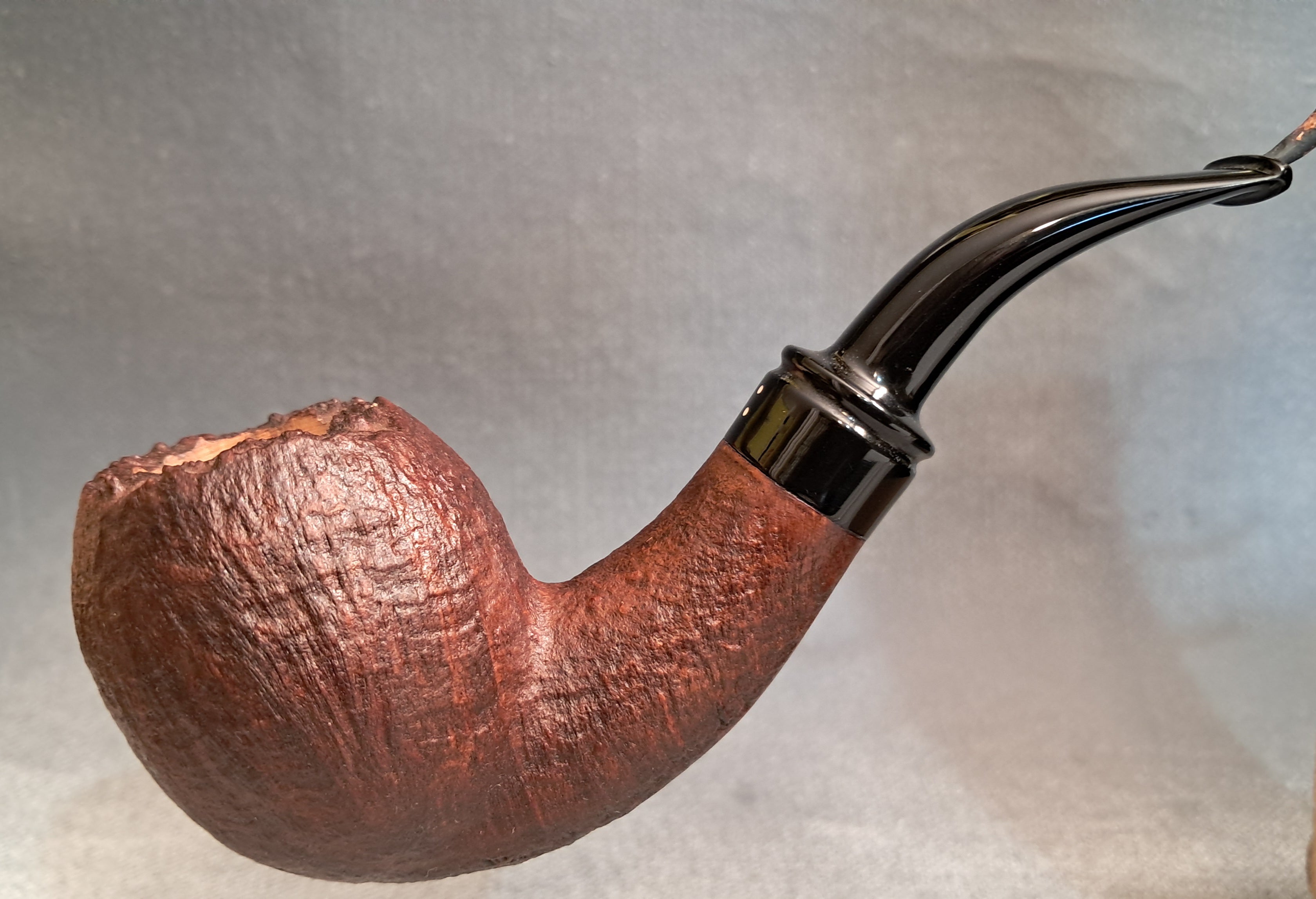 Egg pipe sandblasted bark top handmade