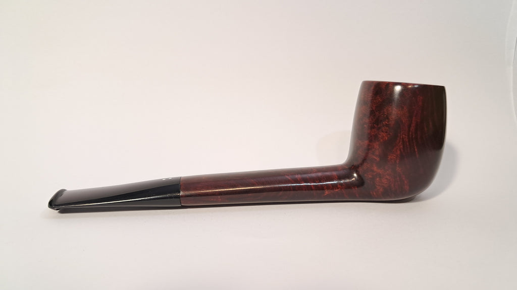 Canadian smooth handmade pipe