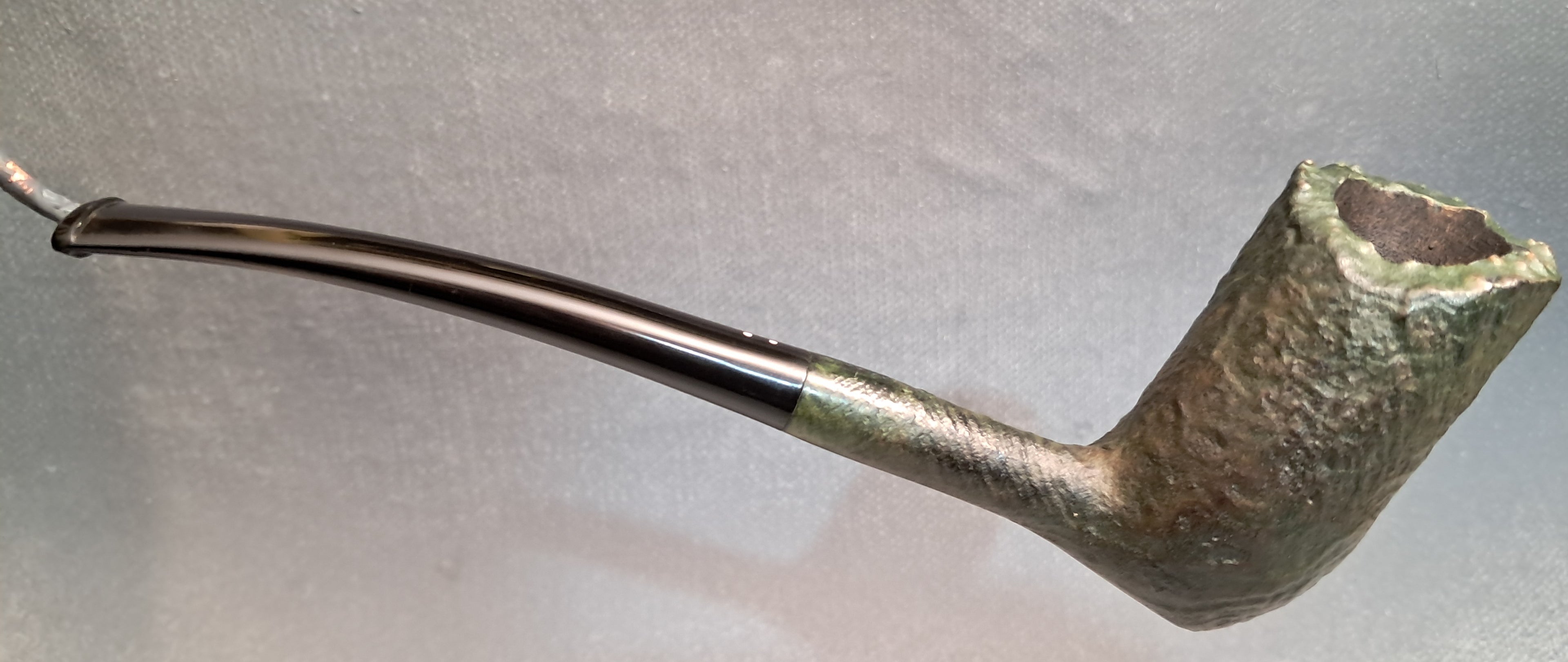 Dublin bark top handmade pipe