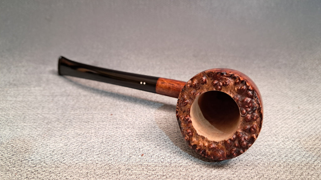 Dublin bark top handmade pipe