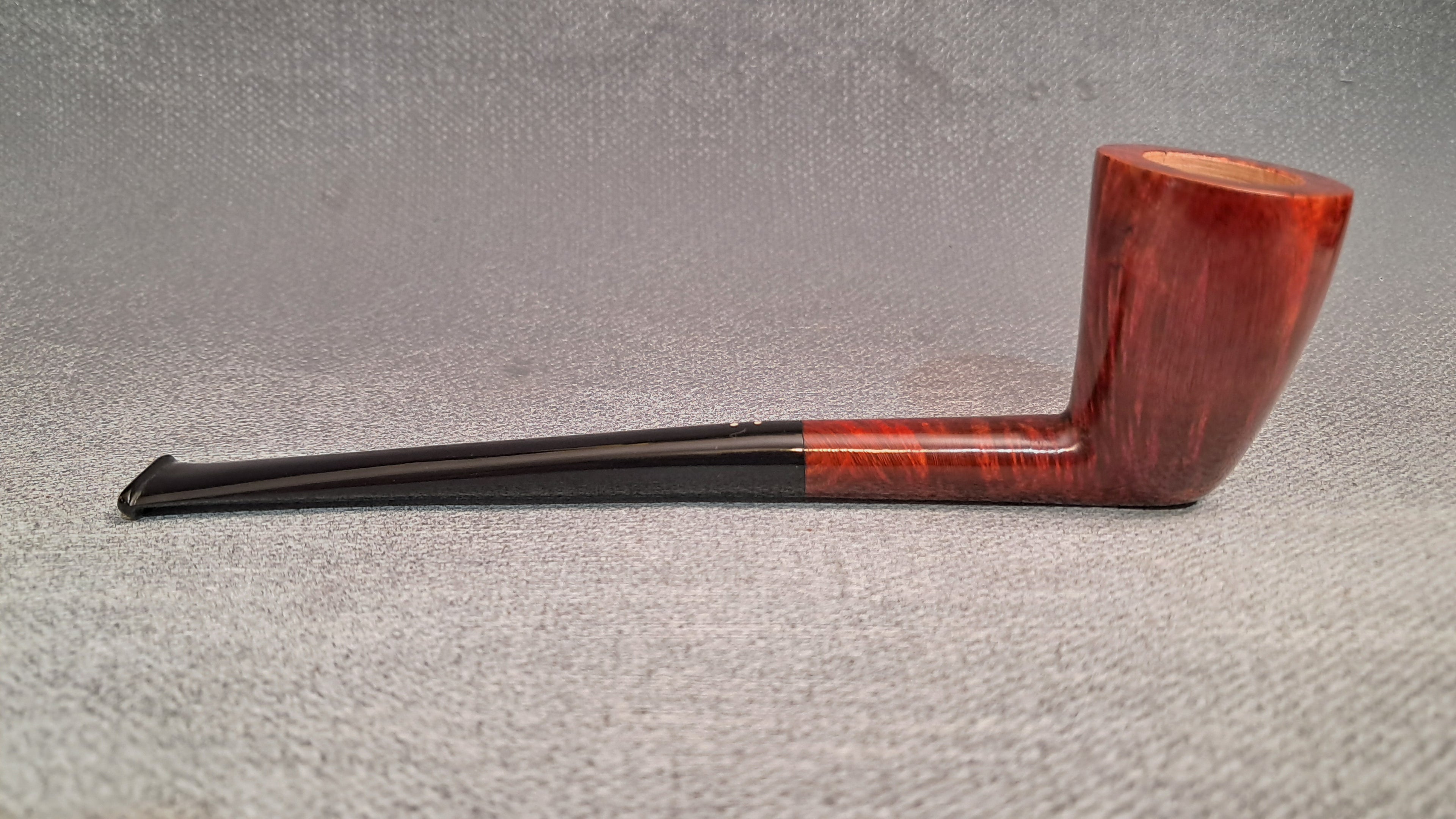 Hand made Dublin long sttem