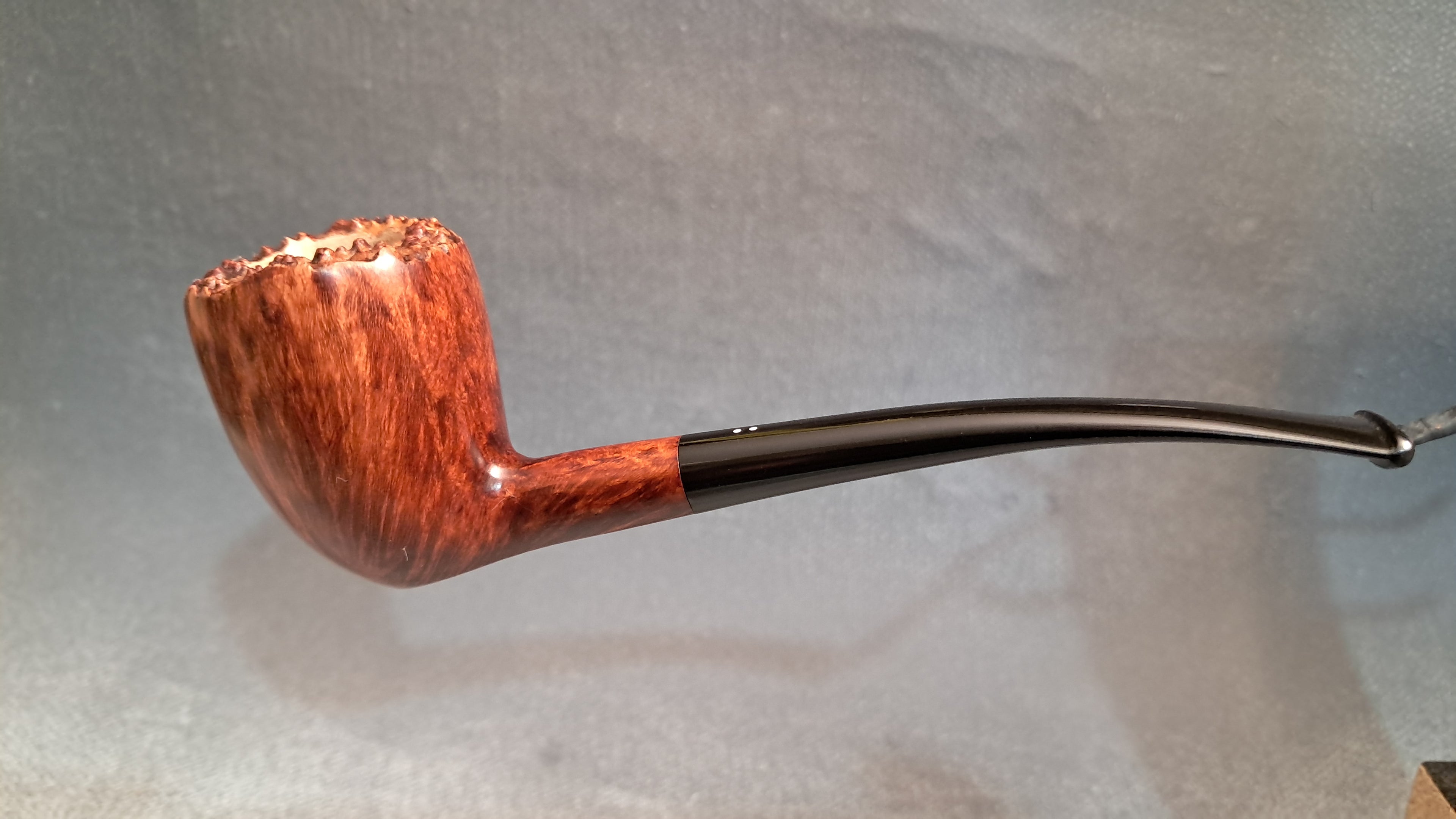 Dublin bark top handmade pipe