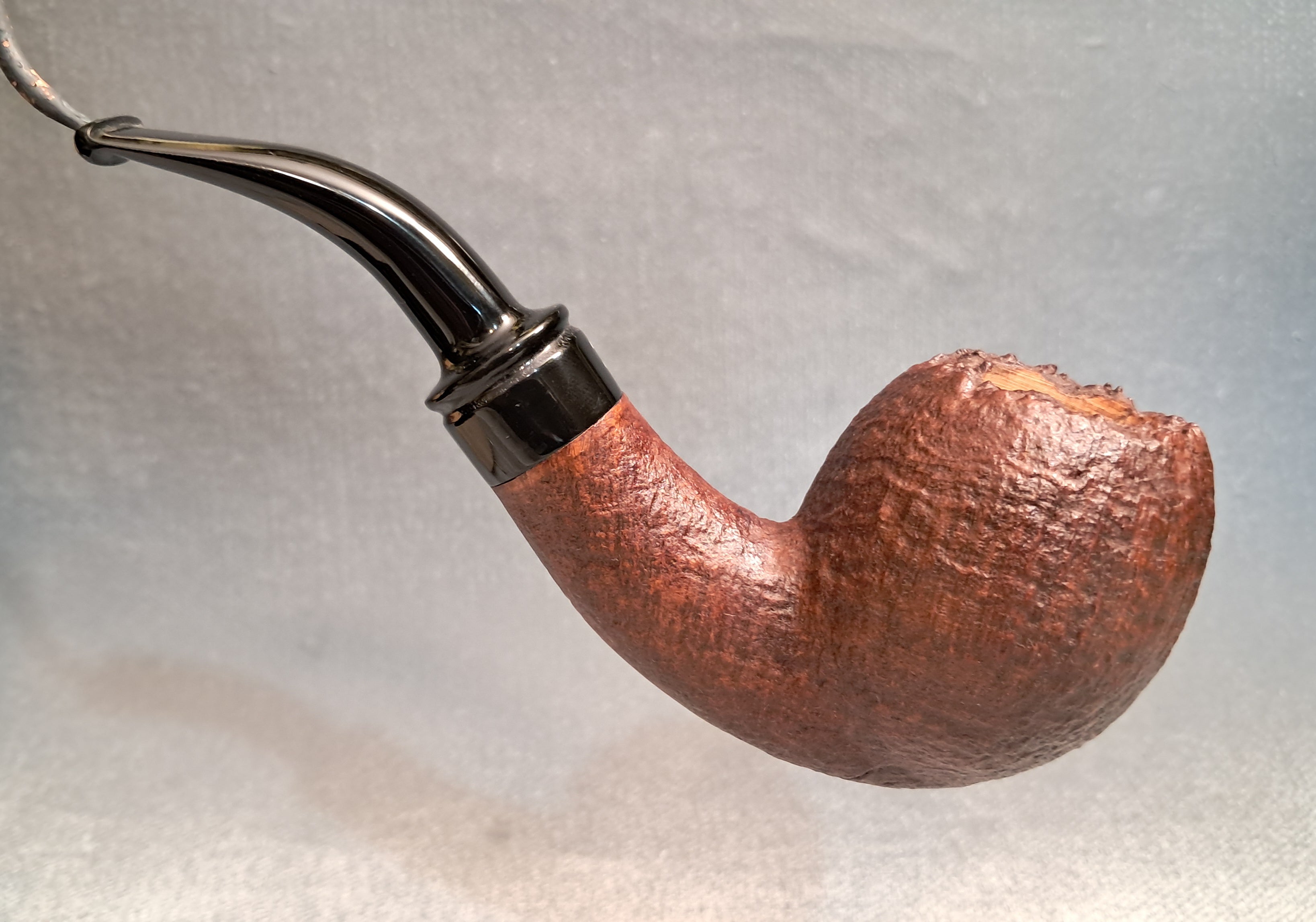 Egg pipe sandblasted bark top handmade