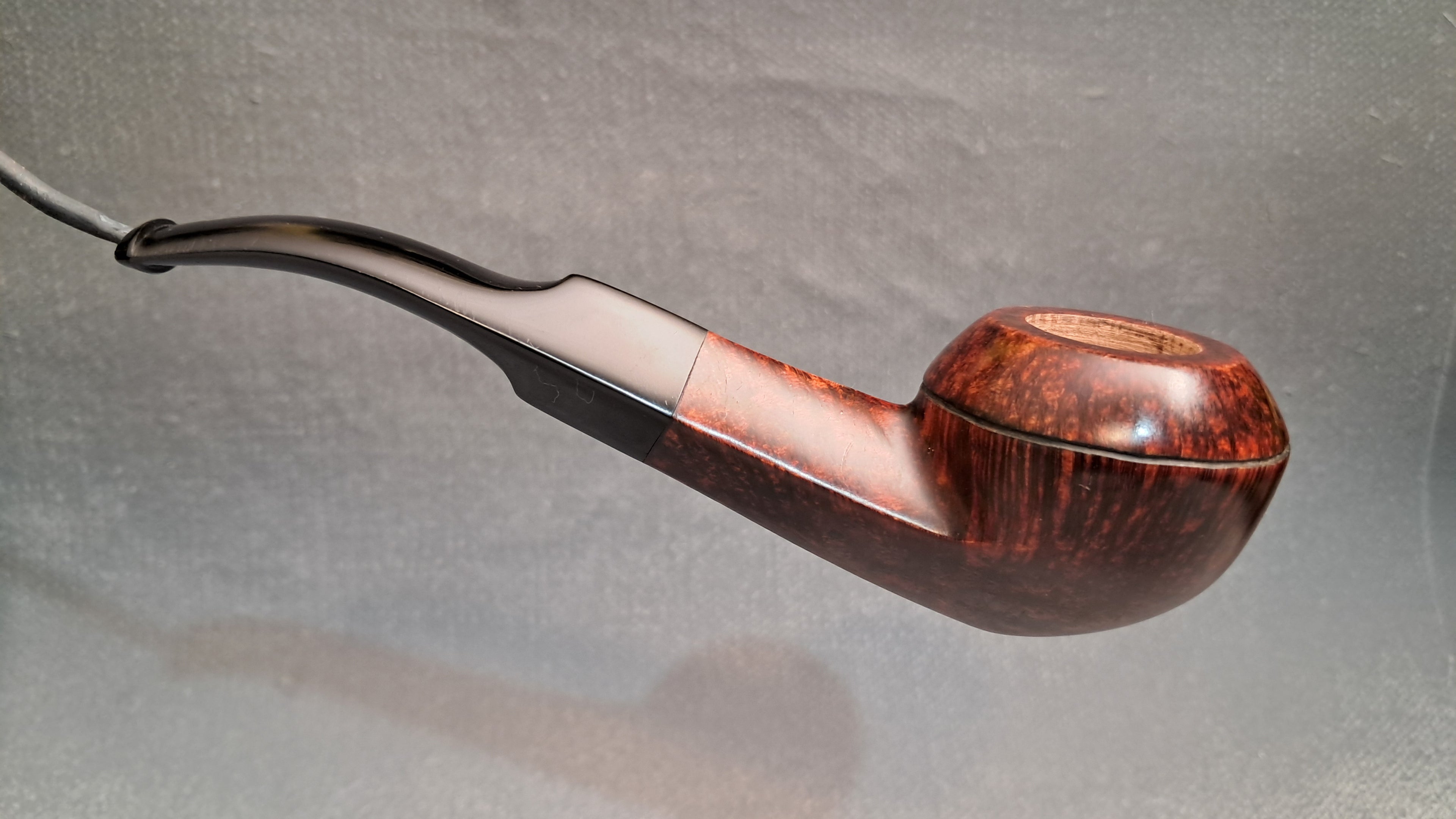 Rodesian hand made pipe