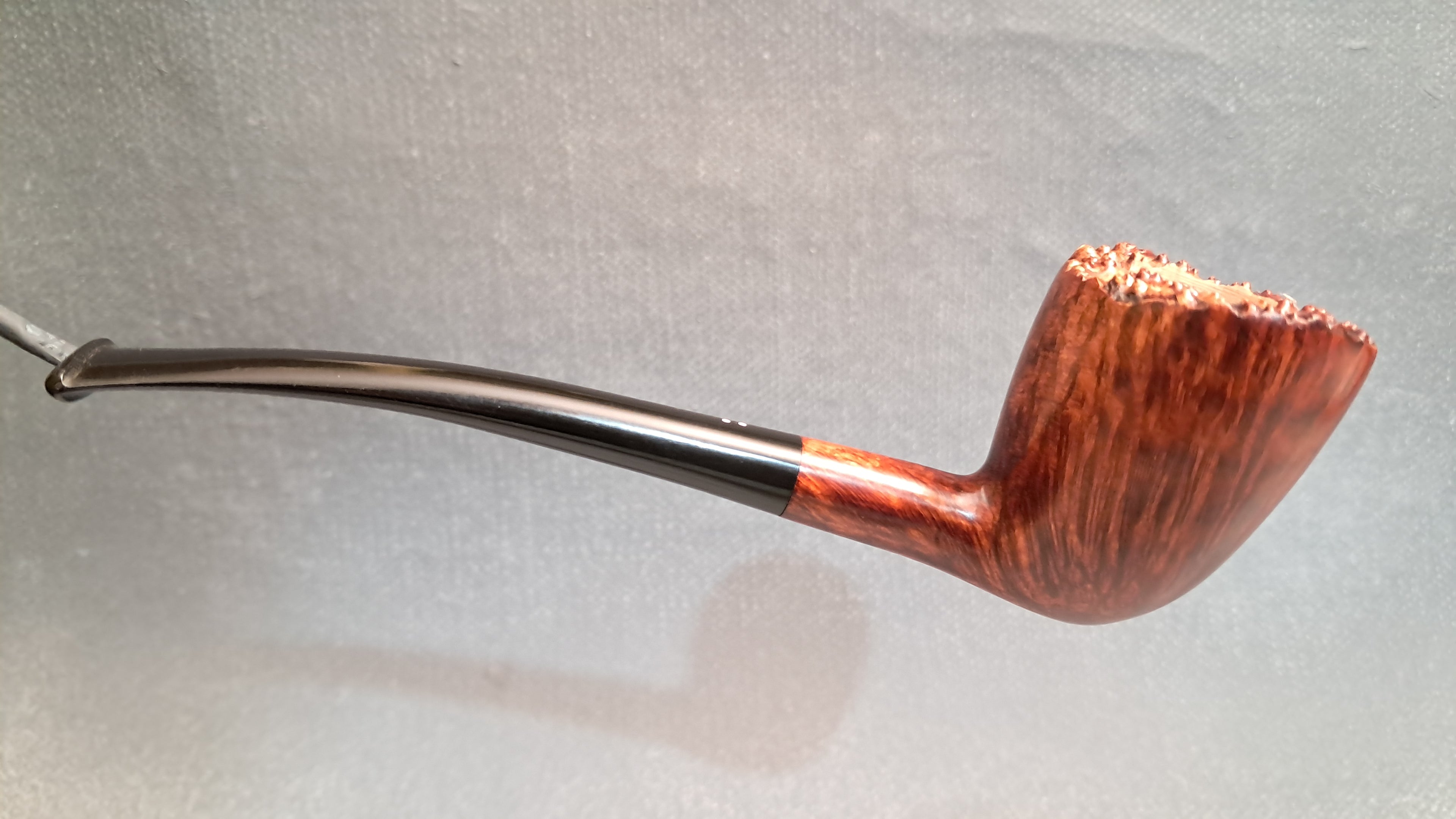 Dublin bark top handmade pipe