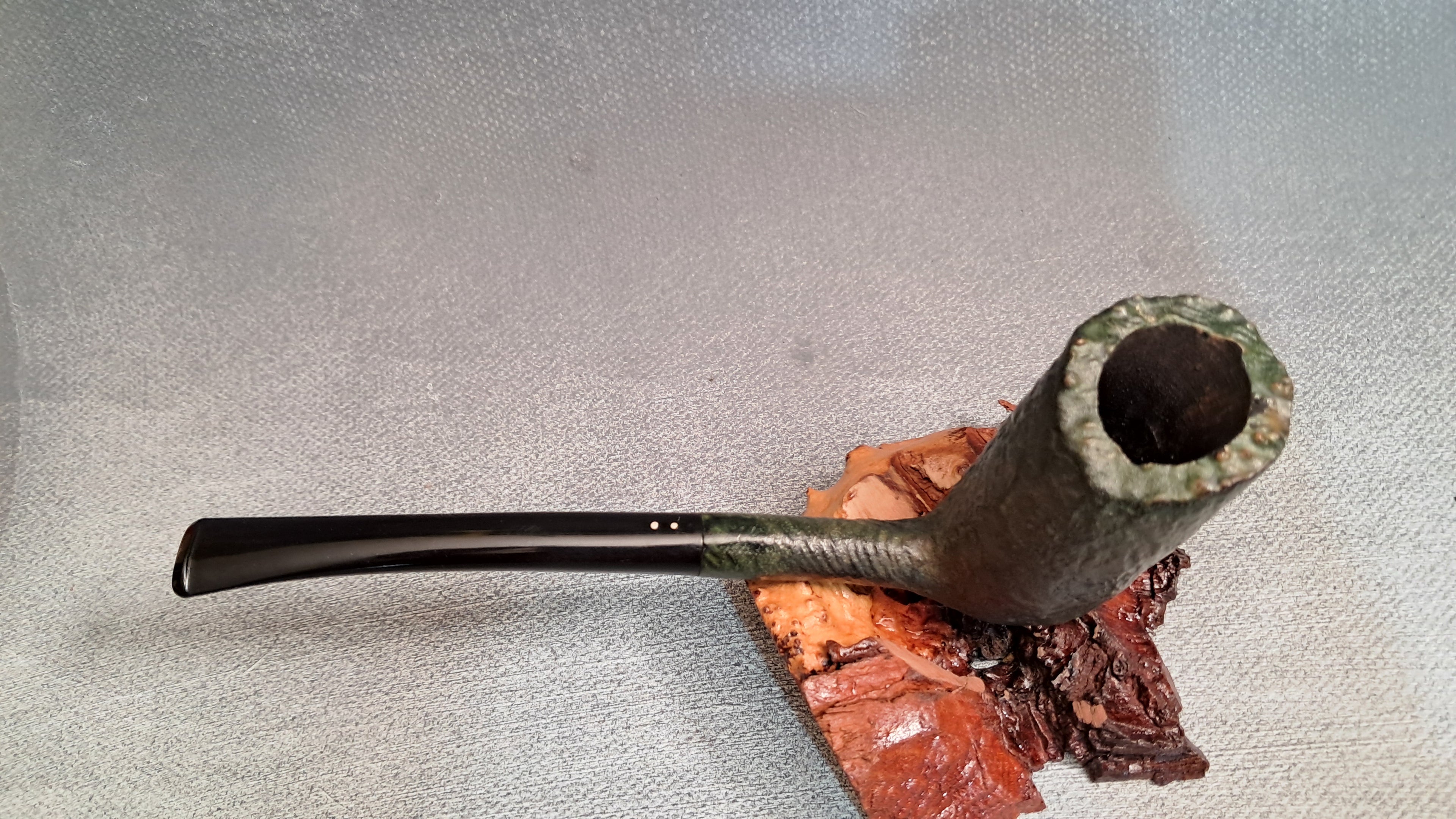 Dublin bark top handmade pipe