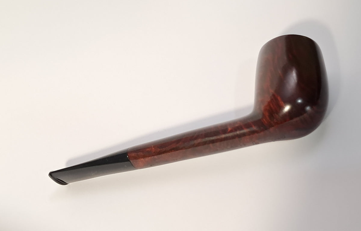 Canadian smooth handmade pipe