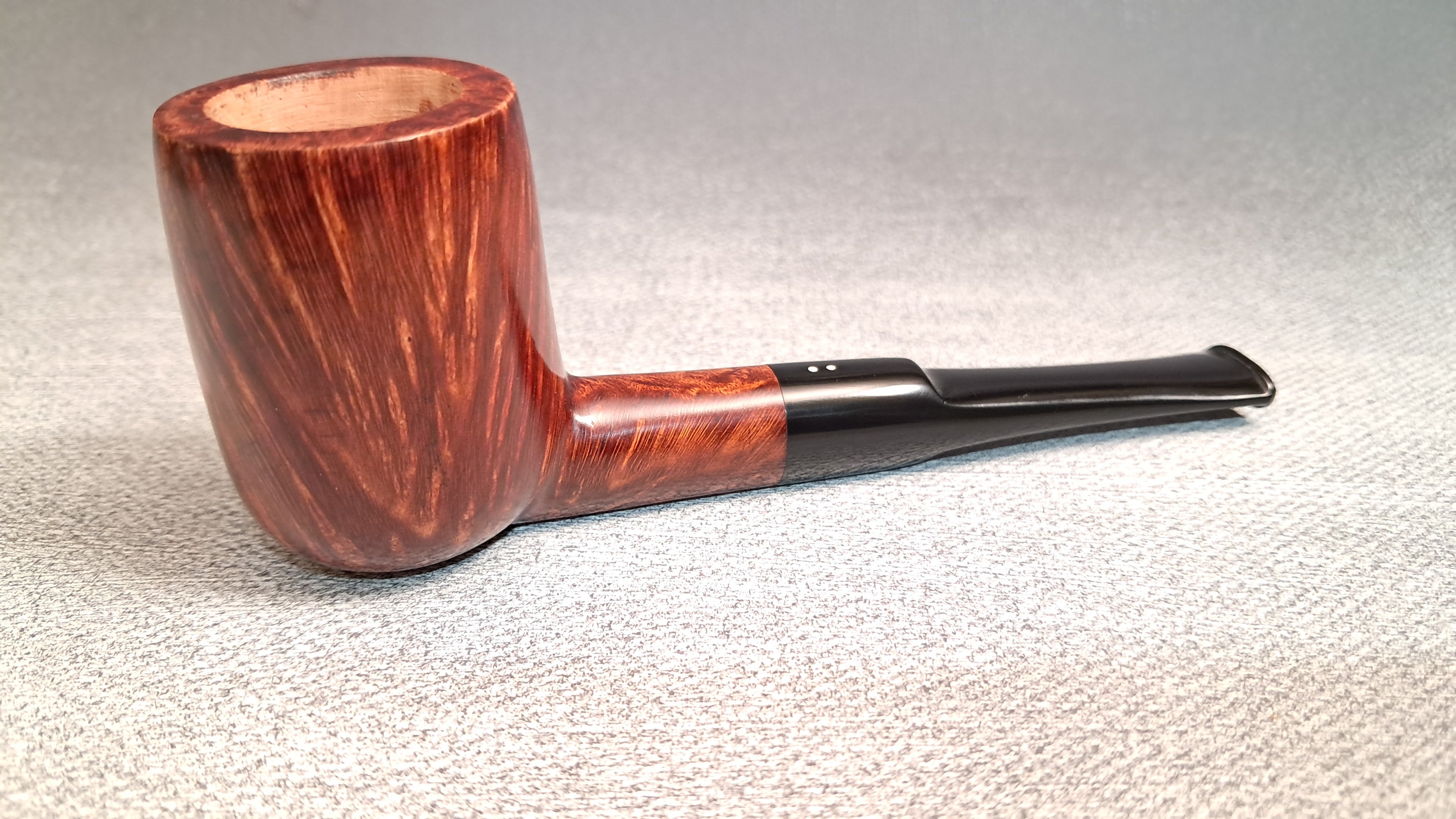Handmade billiard pipe smooth