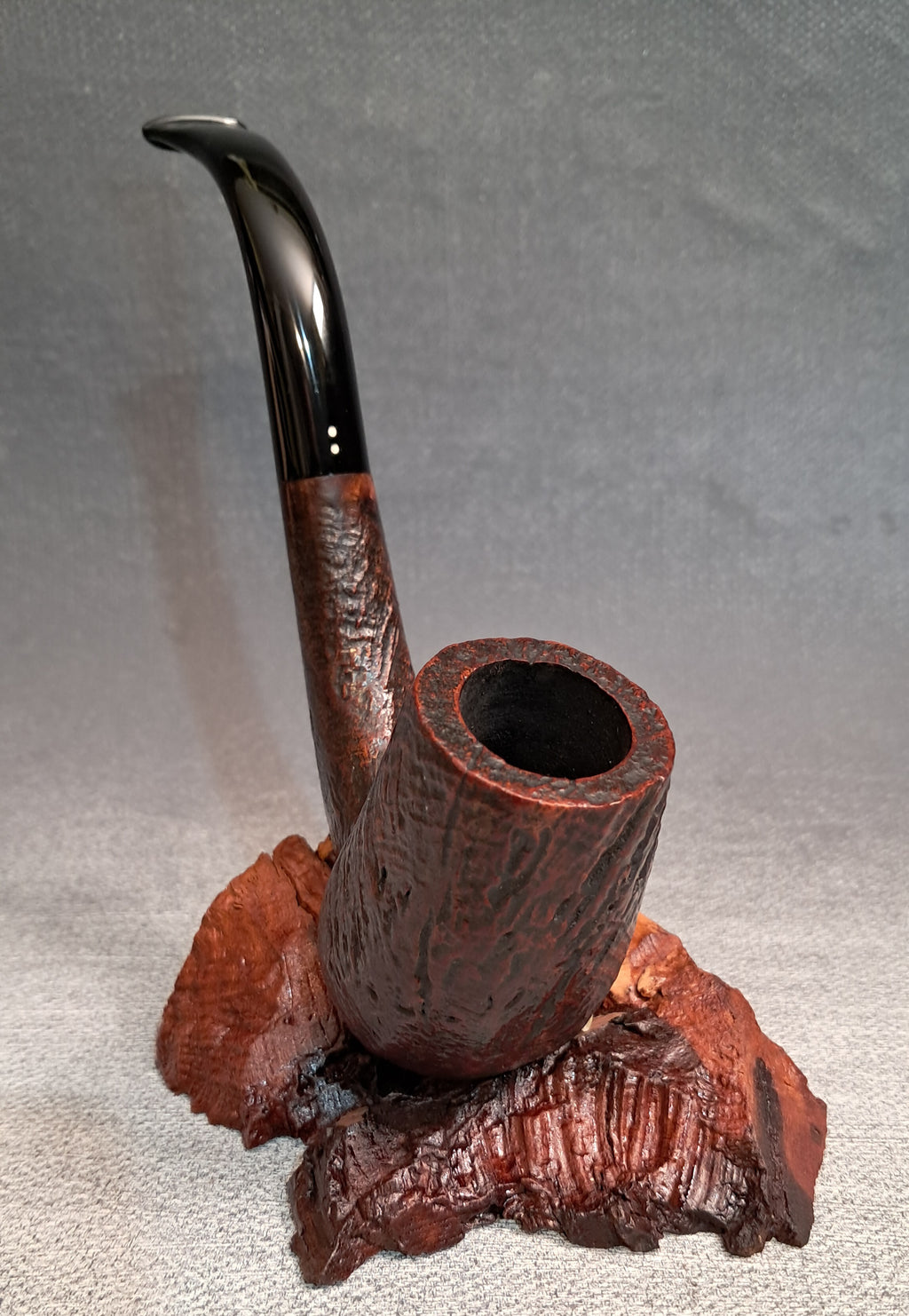 Full bent sandblasted handmade pipe